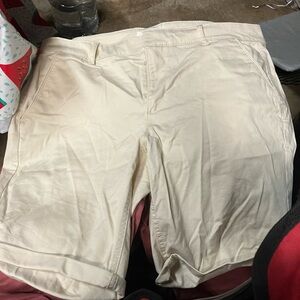 Loft Chino 12 light khaki NWOT